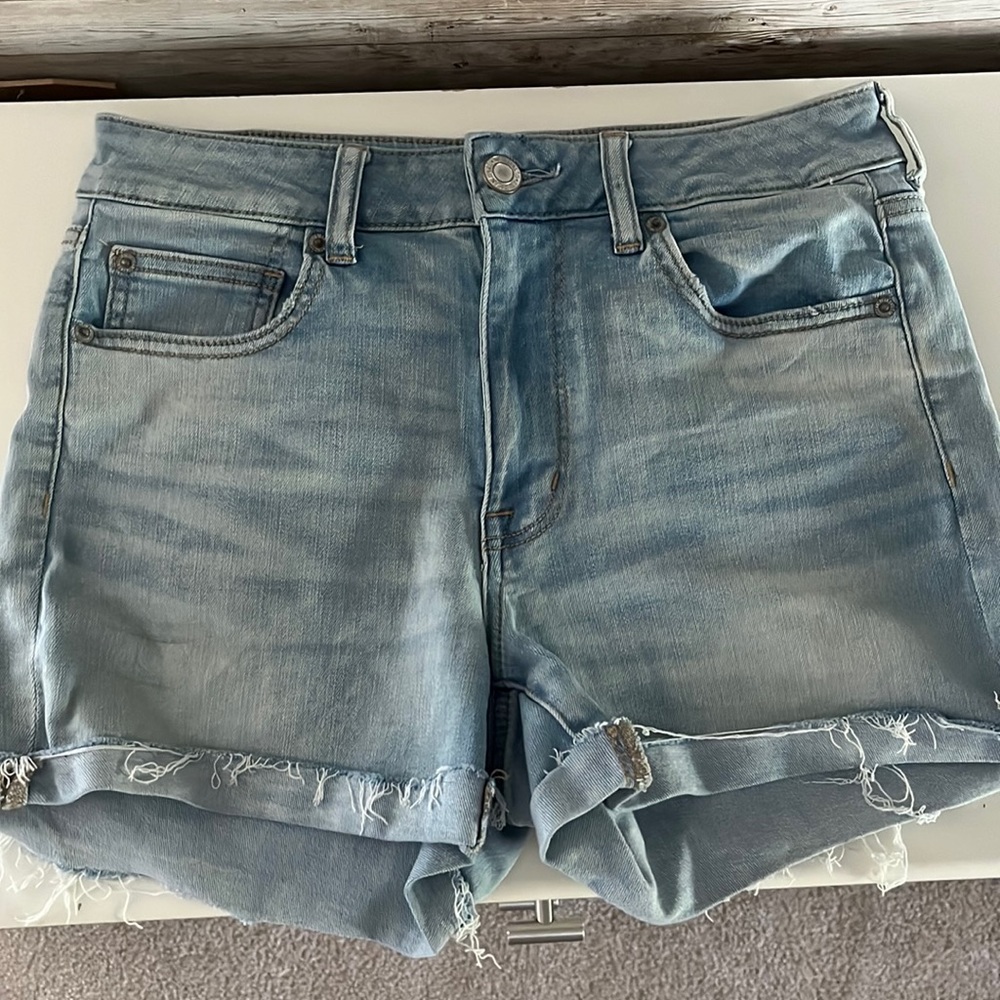 American Eagle High Waisted Shorts